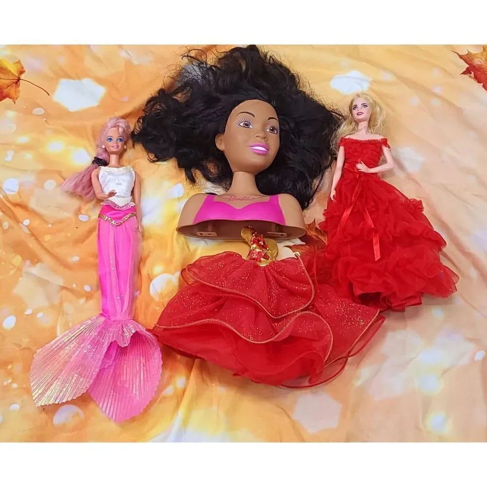 Barbie doll lot
